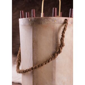 Lanterne médiévale en bois et peau brute (parchemin)