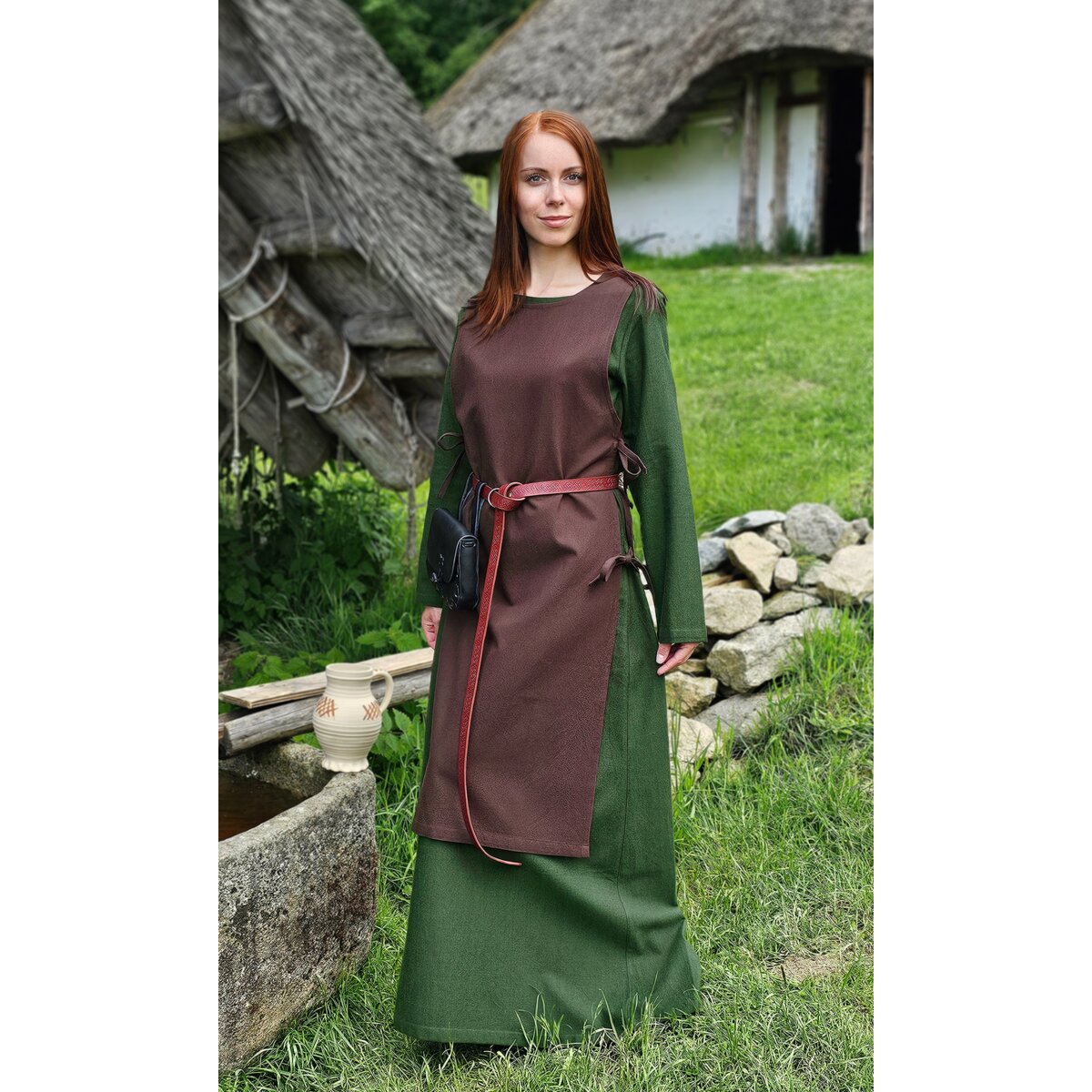 Sur-robe viking classique brune "Lykke"