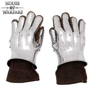 Gants à plaques de la fin du Moyen Âge