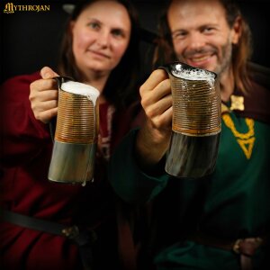 Chope de bière viking en corne avec lanière de cuir Support de ceinture 600ml