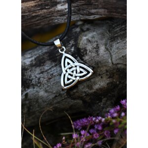 Pendentif en argent, nœud de vie