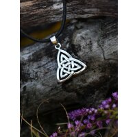 Pendentif en argent, nœud de vie