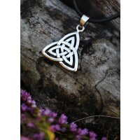 Pendentif en argent, nœud de vie