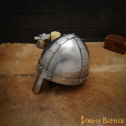 Casque en acier normand à visière nasale avec doublure en cuir, calibre 14 (2 mm)