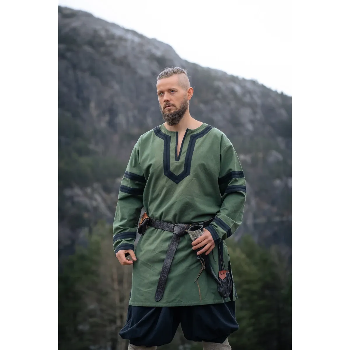 Tunique viking verte "Bragi" box