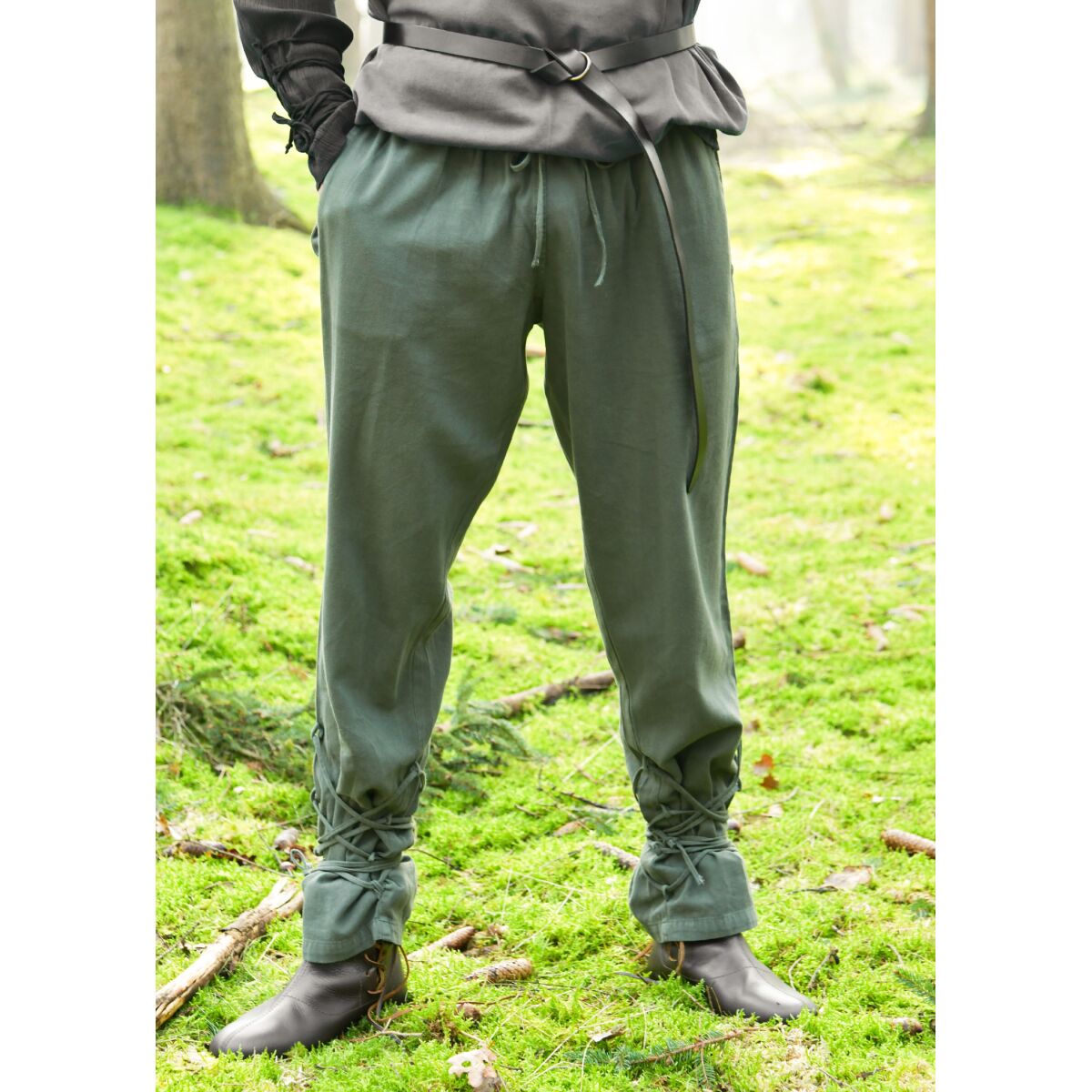 Pantalon médiéval vert oli box
