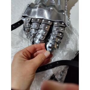 1 paire de gants à plaques en acier de 1,3 mm dépaisseur, rivetés et cousus, produit de deuxième choix