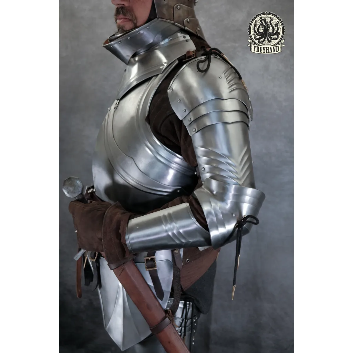 Armure gothique à plaques Acier n box