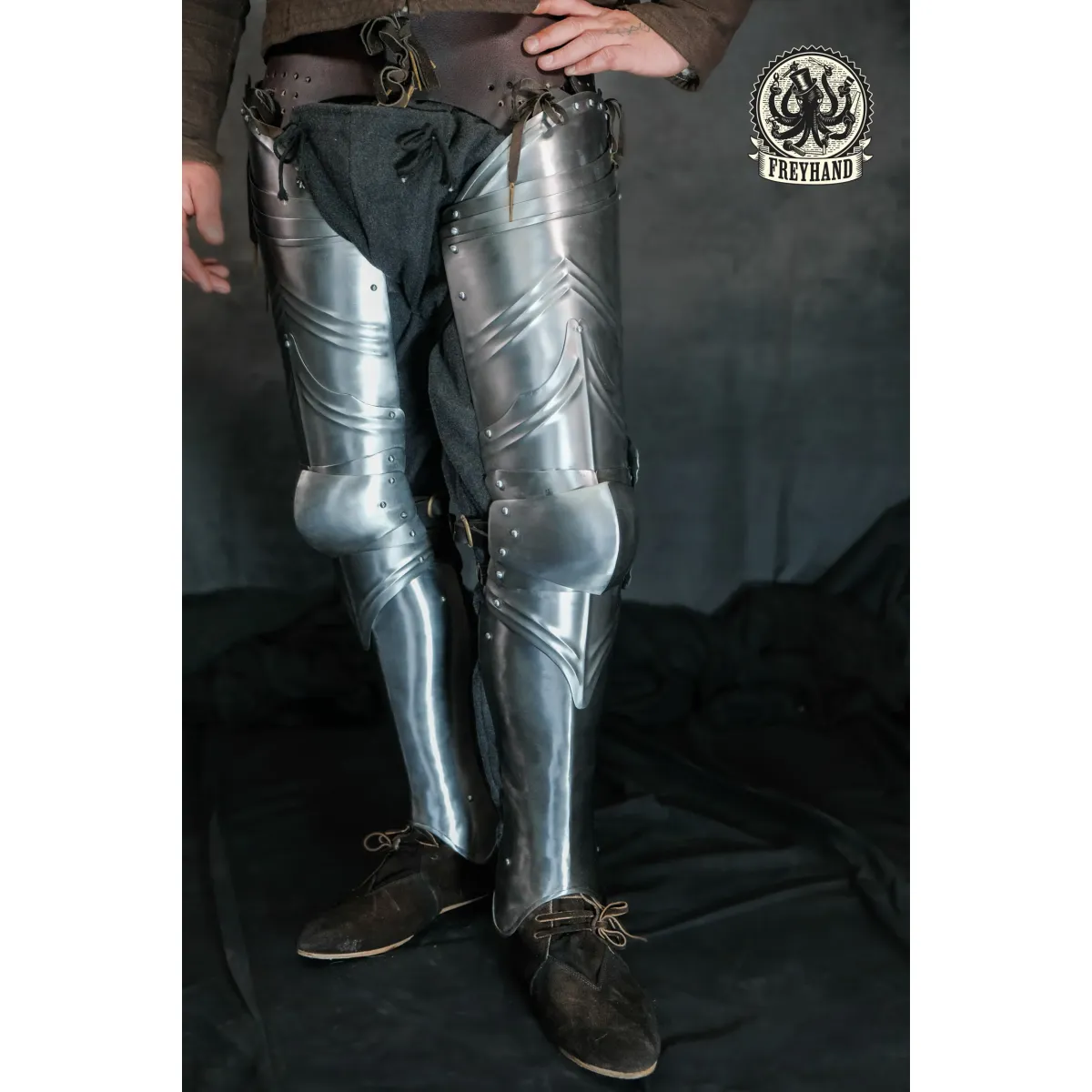 Cuirasse gothique à plaques - Cui box