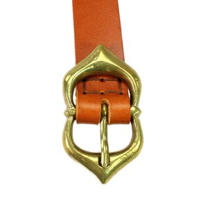 Ceinture médiévale en cuir avec boucle en laiton 30mm brun